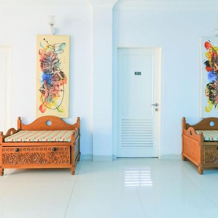 Ge JacMart Homestay Makassar Bagian luar foto