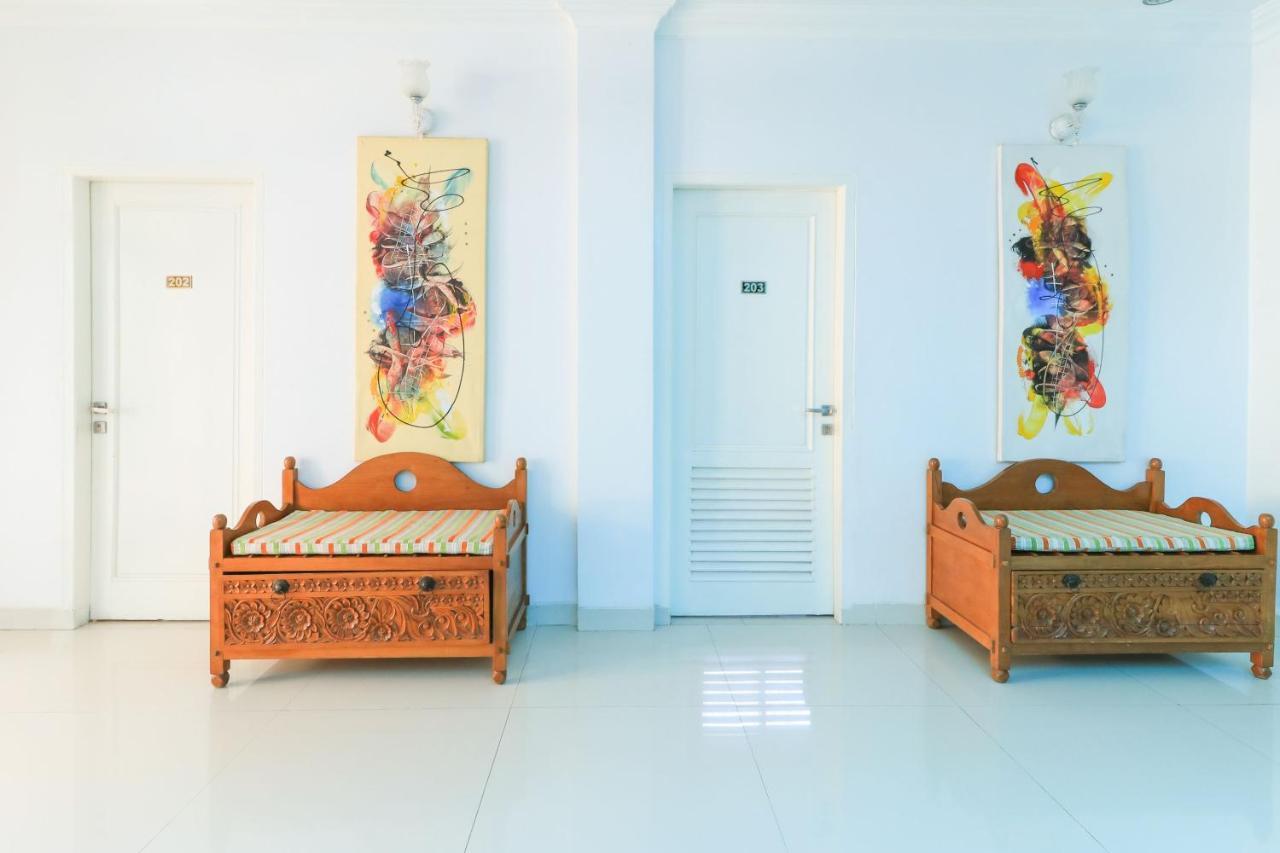 Ge JacMart Homestay Makassar Bagian luar foto