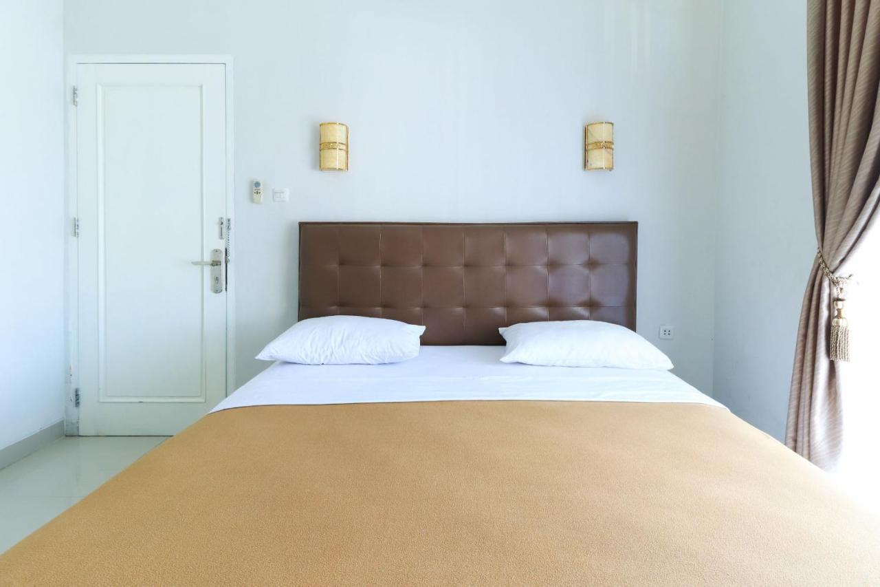 Ge JacMart Homestay Makassar Bagian luar foto